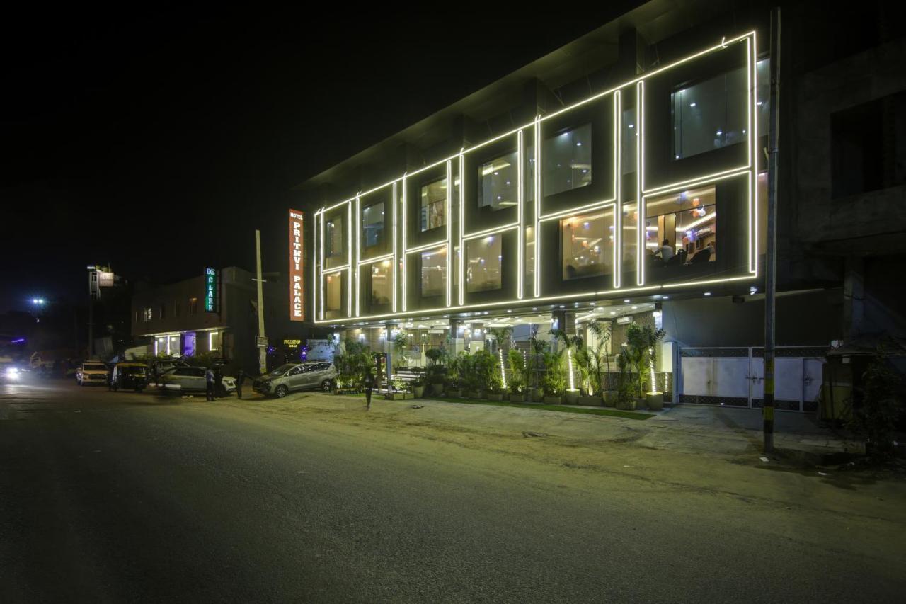 Hotel Park Tree Near Delhi Airport Nueva Delhi Exterior foto