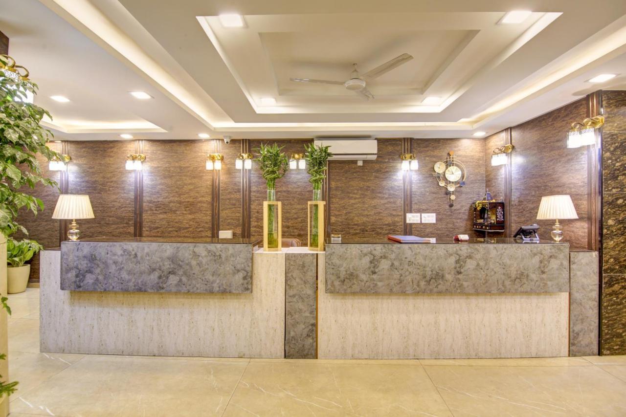 Hotel Park Tree Near Delhi Airport Nueva Delhi Exterior foto